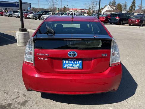Used 2011 Toyota Prius Three image 6