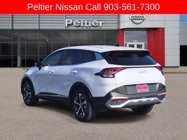 Used 2024 Kia Sportage EX FWD image 4