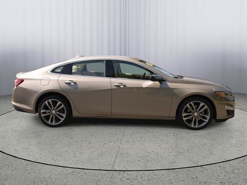 Used 2023 Chevrolet Malibu LT FWD image 22