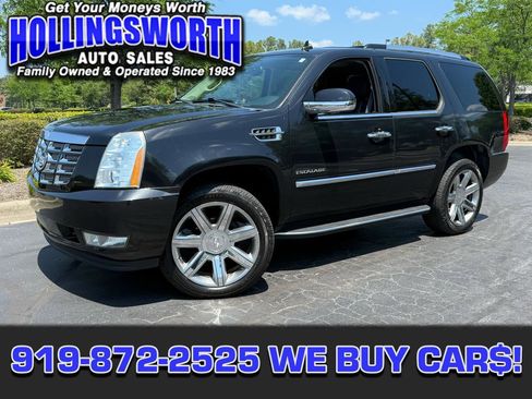 Used 2010 Cadillac Escalade Luxury AWD/4WD image 1