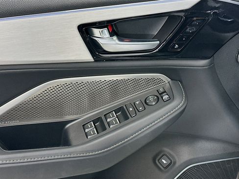 Used 2023 Acura MDX w/Technology Package image 15