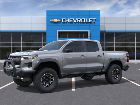 New 2026 Chevrolet Colorado ZR2 w/ Off-Road Front Bumper Package image 2