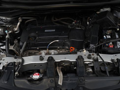 Used 2016 Honda CR-V LX image 24