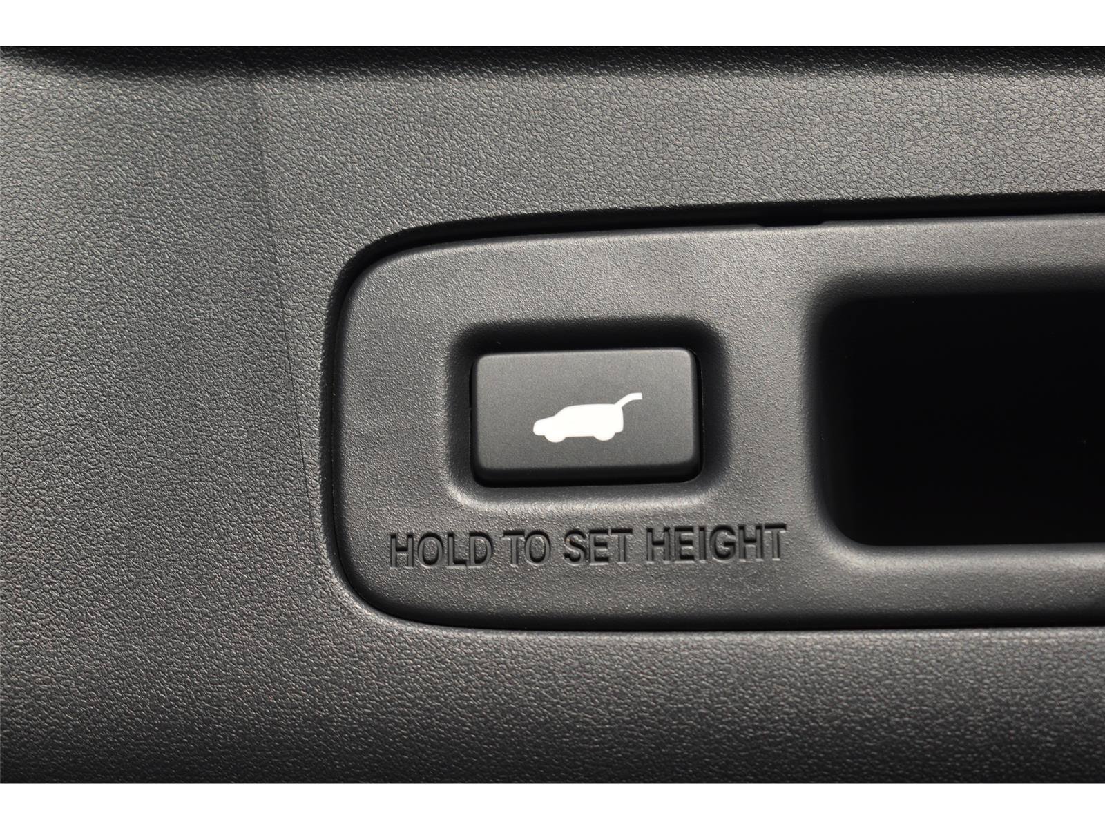 Used 2026 Acura ADX FWD image 33