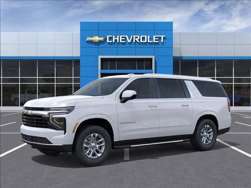 New 2026 Chevrolet Suburban LS image 2