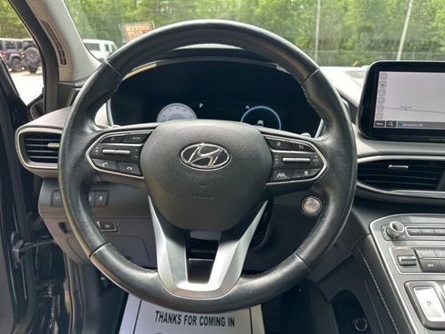 Used 2023 Hyundai Santa Fe Limited image 17
