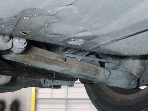 Used 1997 Jaguar XJ6 L RWD image 24