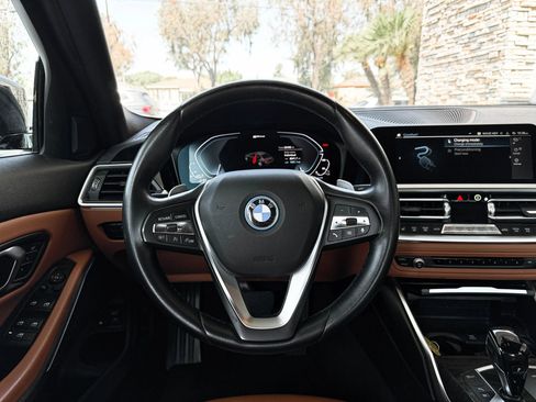 Used 2022 BMW 330e w/ Driving Assistance Package RWD image 26