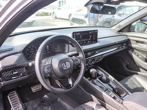 Used 2025 Honda Accord Sport image 24