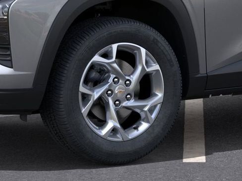 New 2026 Chevrolet Trax LS w/ LS Convenience Package FWD image 9