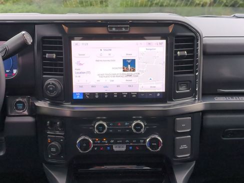 New 2026 Ford F250 Lariat w/ Black Appearance Package image 18