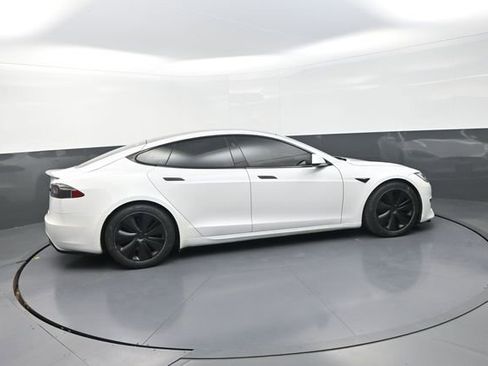 Used 2022 Tesla Model S image 31