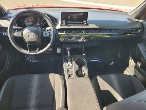 Used 2023 Honda Civic Sport image 16