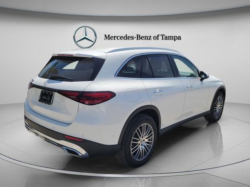 Certified 2026 Mercedes-Benz GLC 300 image 3