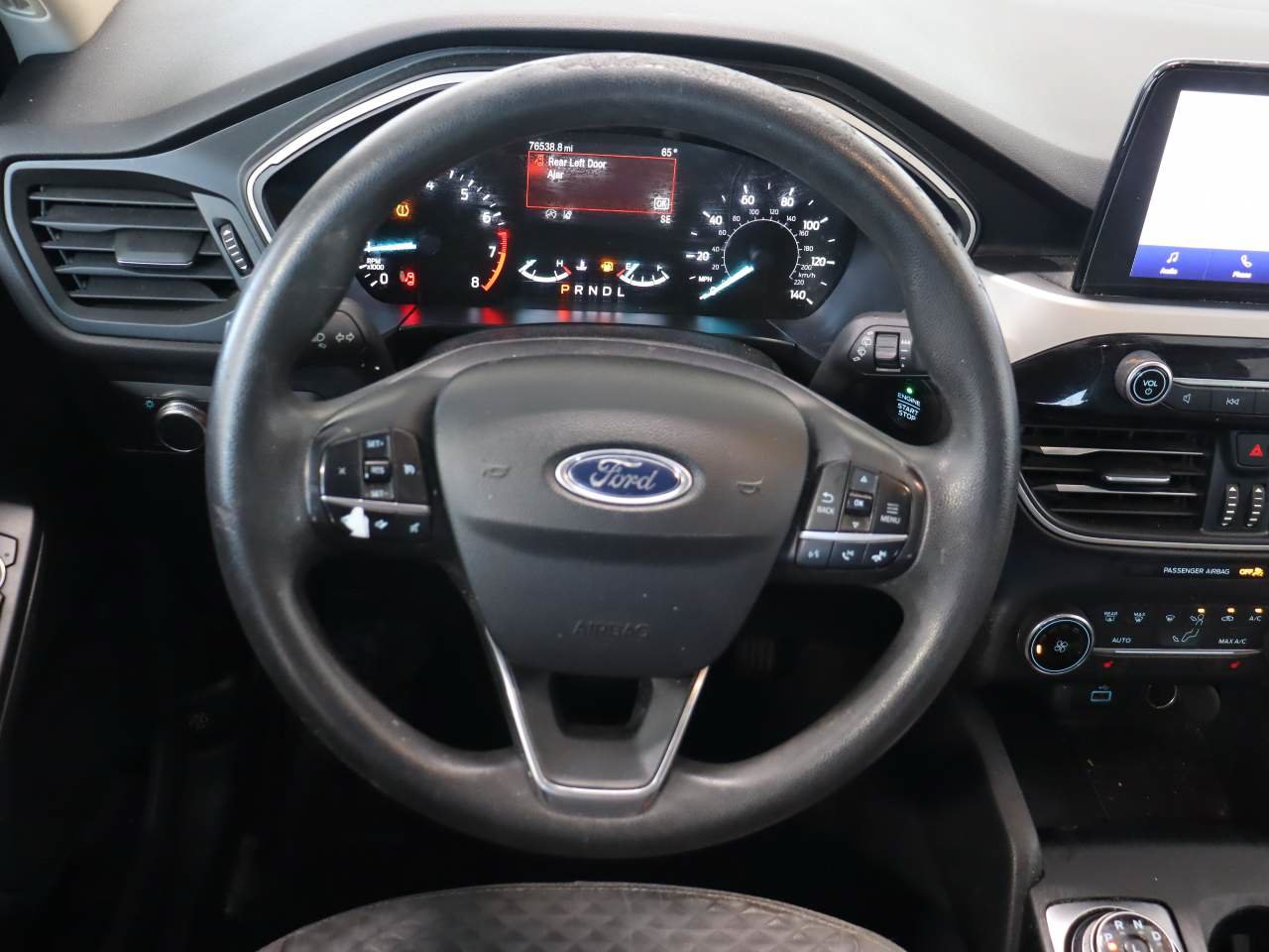 Used 2020 Ford Escape SE FWD image 9