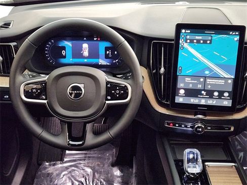 New 2026 Volvo XC60 B5 Core image 27