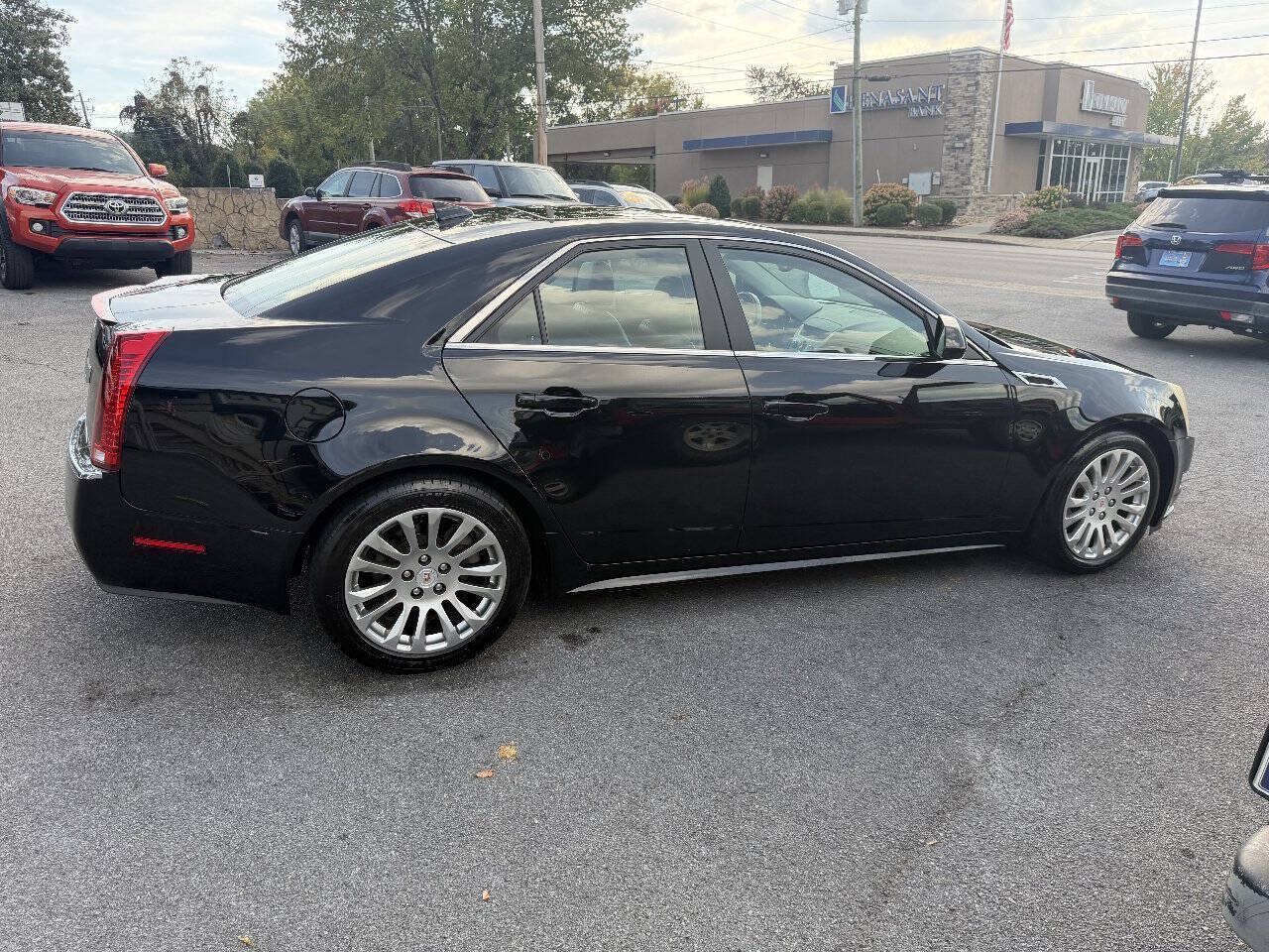 Used 2013 Cadillac CTS Luxury w/ Wood Trim Package RWD image 4