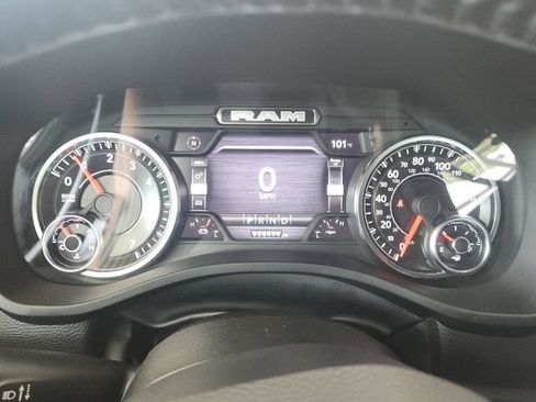 Used 2022 RAM 1500 Big Horn AWD/4WD image 40