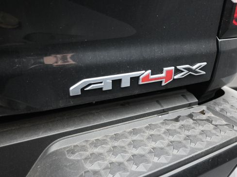 Used 2024 GMC Canyon AT4X image 20