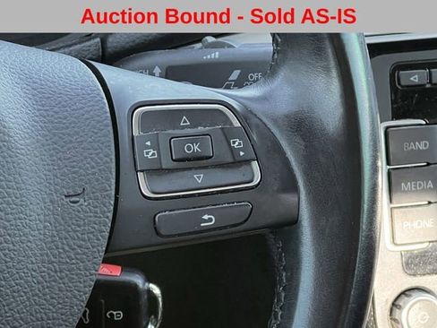 Used 2013 Volkswagen Passat 2.5 SE image 13