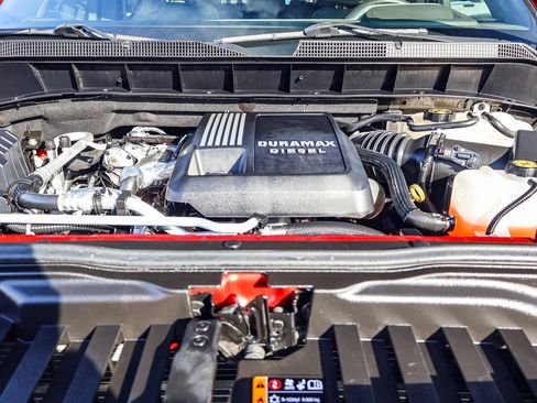 Certified 2022 Chevrolet Silverado 1500 LTZ image 24