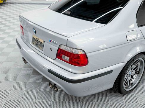 Used 2003 BMW M5 RWD image 25