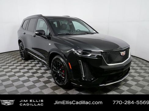 Certified 2024 Cadillac XT6 Sport w/ Technology Package image 29