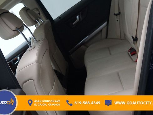 Used 2014 Mercedes-Benz GLK 250 BlueTEC 4MATIC image 14