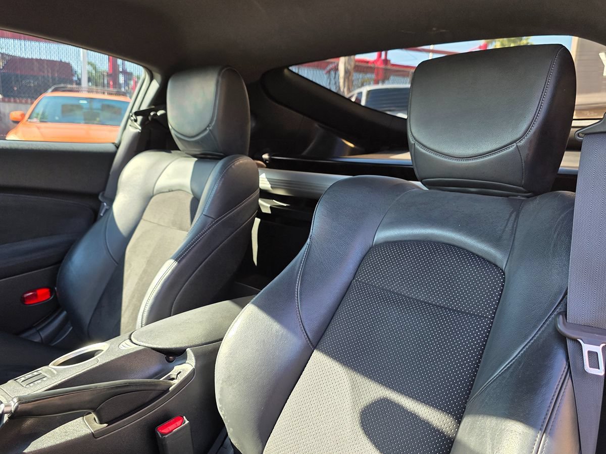Used 2012 Nissan 370Z Touring RWD image 22