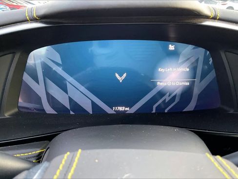 Used 2024 Chevrolet Corvette Stingray Premium Cpe w/ Z51 Performance Package image 22