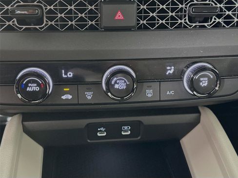Used 2023 Honda Accord LX image 9