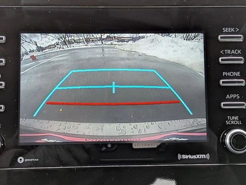 Used 2024 Toyota Camry SE image 13