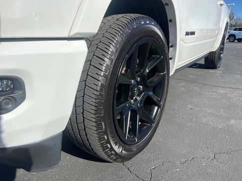 Used 2021 RAM 1500 Laramie w/ Night Edition image 12