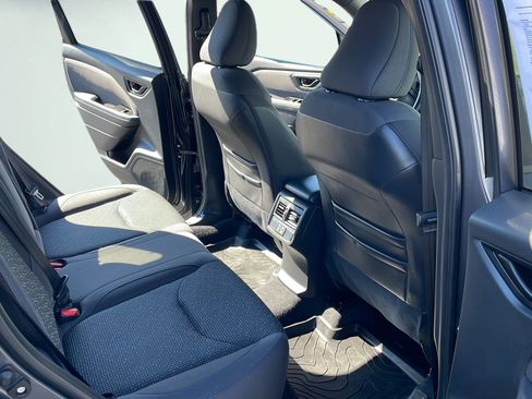 Used 2025 Subaru Forester Premium w/ Convenience Package #1 AWD/4WD image 20