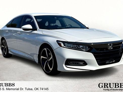 Used 2018 Honda Accord Sport image 1