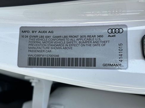 Used 2025 Audi S e-tron GT Premium Plus AWD/4WD image 60