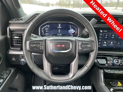 Used 2024 GMC Sierra 2500 AT4 w/ Technology Package image 29