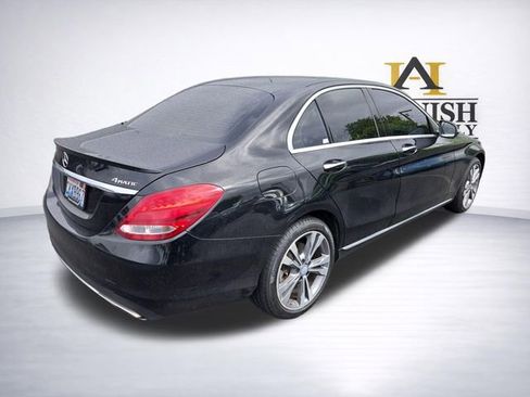 Used 2016 Mercedes-Benz C 300 4MATIC Sedan image 7