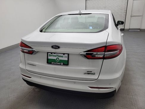 Used 2019 Ford Fusion SE image 7