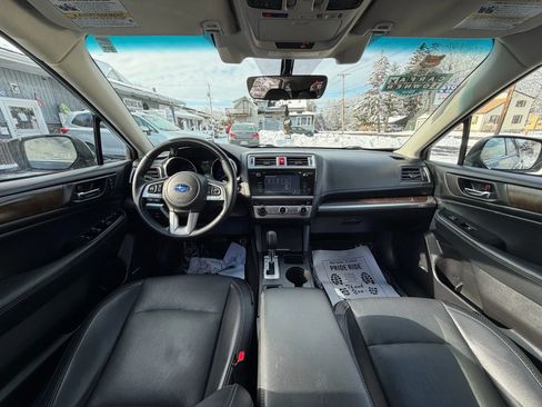 Used 2017 Subaru Outback 2.5i Limited image 15