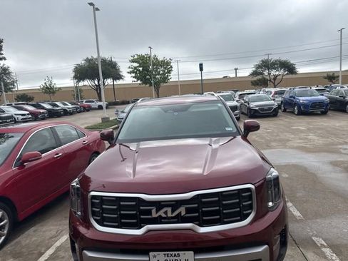 Used 2023 Kia Telluride SX FWD image 12
