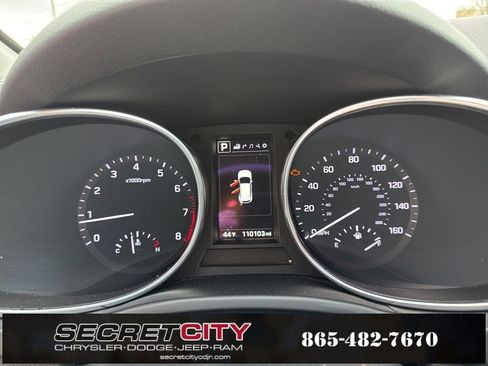 Used 2018 Hyundai Santa Fe Sport image 36