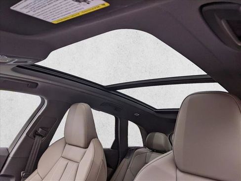 New 2025 Audi Q5 Premium Plus image 14