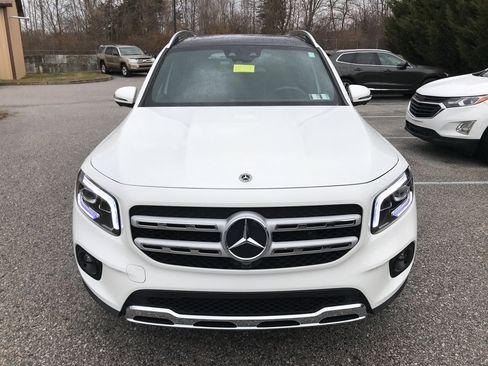 Used 2023 Mercedes-Benz GLB 250 4MATIC image 3