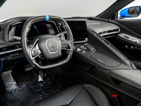 Used 2023 Chevrolet Corvette Z06 image 2