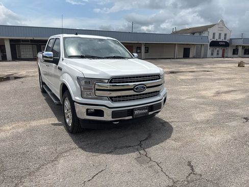Used 2020 Ford F150 Lariat w/ Equipment Group 502A Luxury AWD/4WD image 2