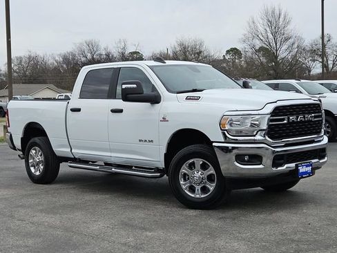 Used 2024 RAM 2500 Big Horn image 2