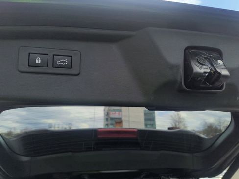 Used 2023 Subaru Outback Onyx Edition image 13