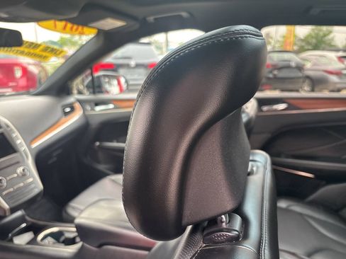 Used 2017 Lincoln MKC Reserve AWD/4WD image 29
