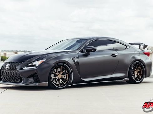 Used 2015 Lexus RC F w/ Premium Package RWD image 41